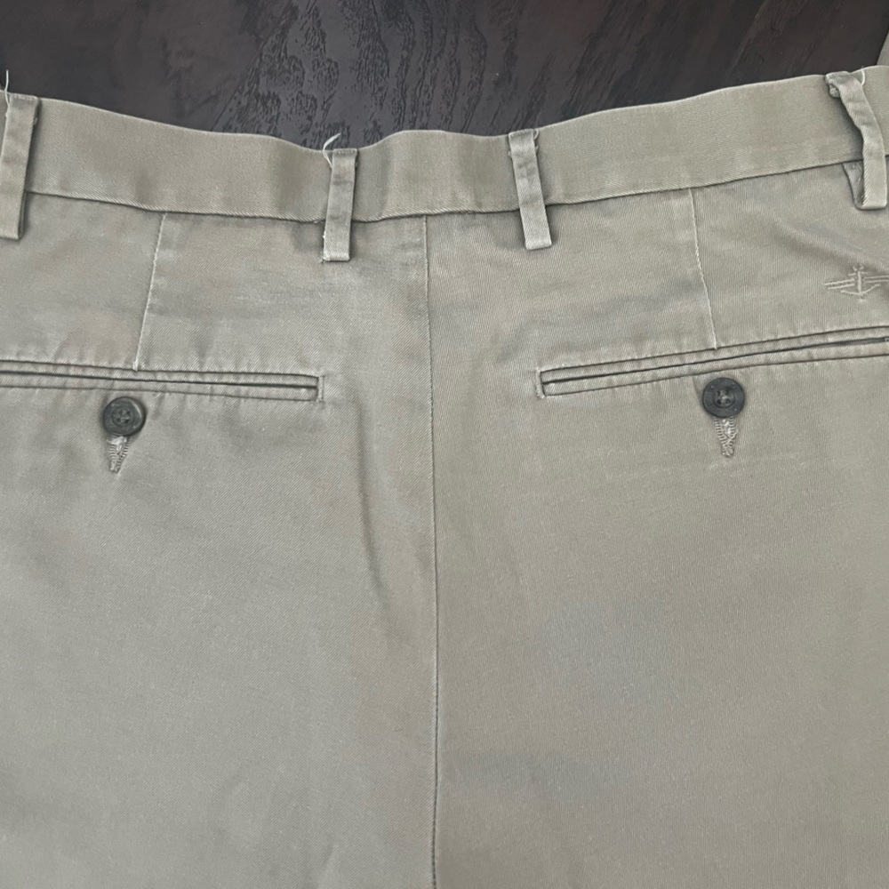 Dockers khakis size 30 x 30 flat front pants pockets - Picture 10 of 10